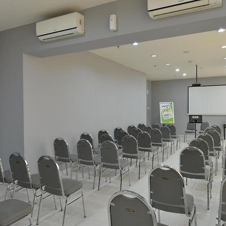 Pop! Hotel Bsd City Tangerang Serpong Exterior foto