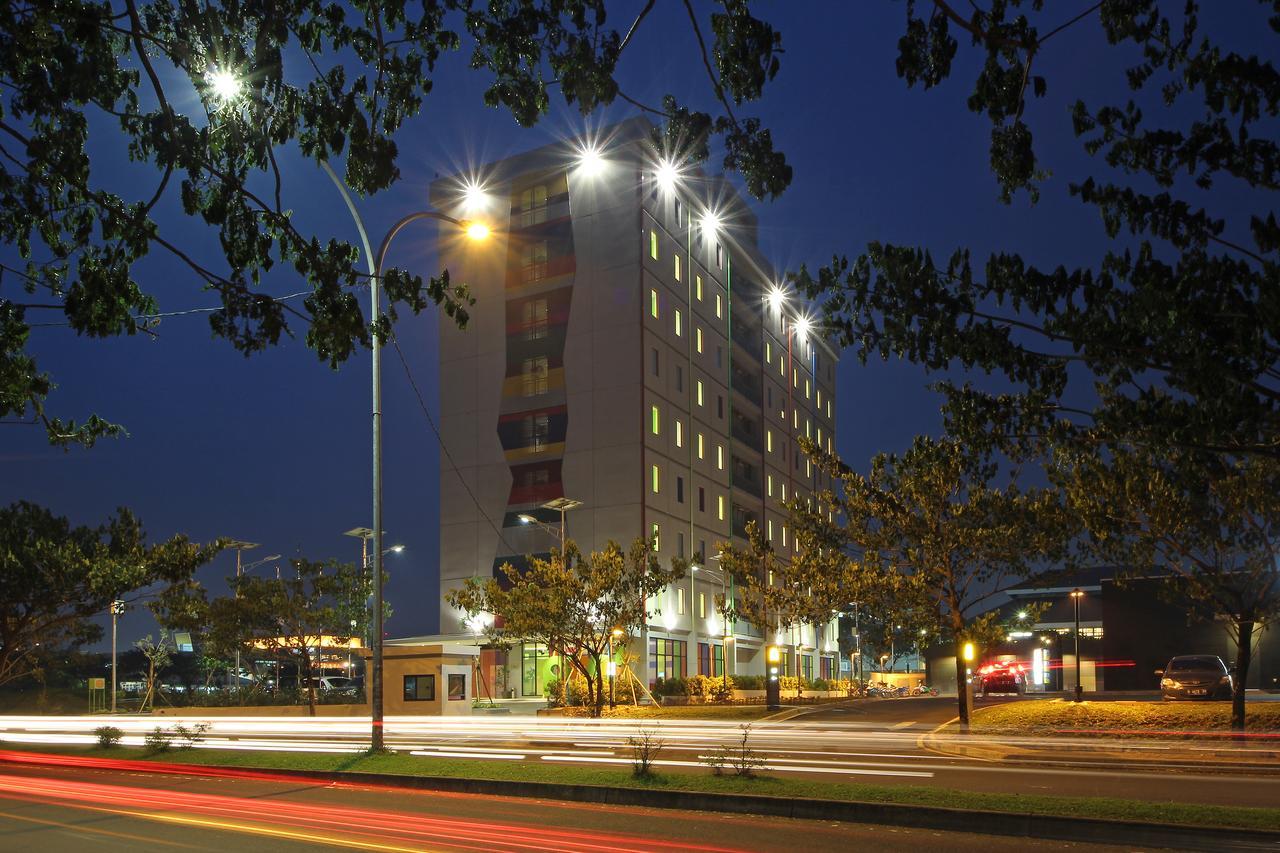 Pop! Hotel Bsd City Tangerang Serpong Exterior foto