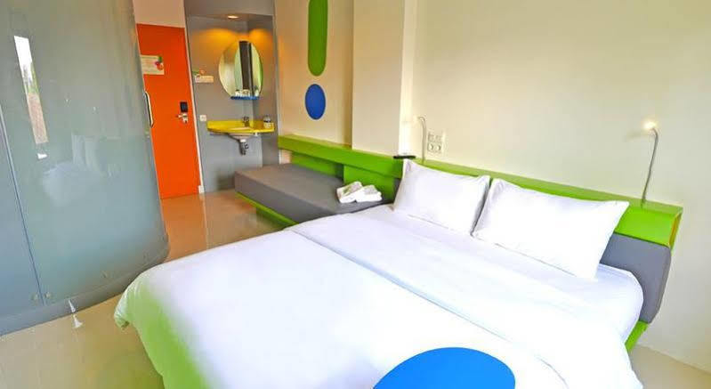 Pop! Hotel Bsd City Tangerang Serpong Exterior foto